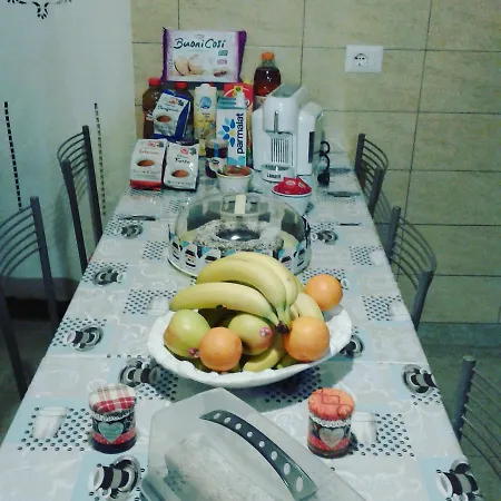 Oda ve Kahvaltı Lasso Felice