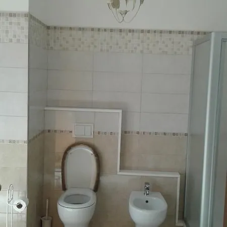 Oda ve Kahvaltı Lasso Felice *