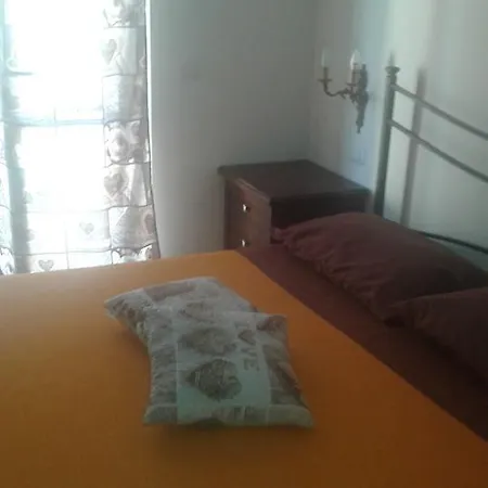 Oda ve Kahvaltı Lasso Felice *