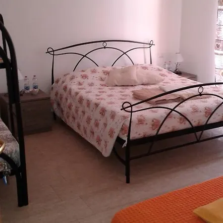 Lasso Felice Oda ve Kahvaltı