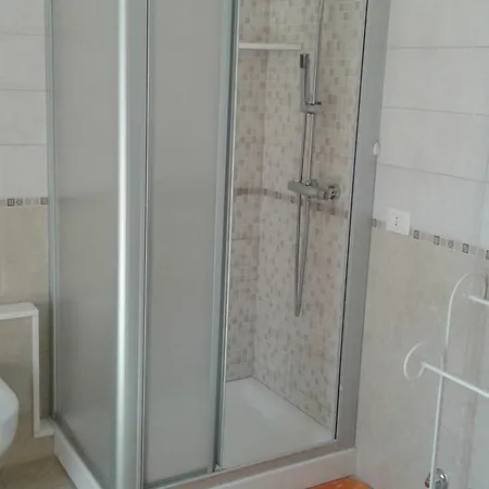 Lasso Felice Oda ve Kahvaltı Centobuchi
