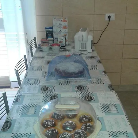 Lasso Felice Oda ve Kahvaltı Centobuchi